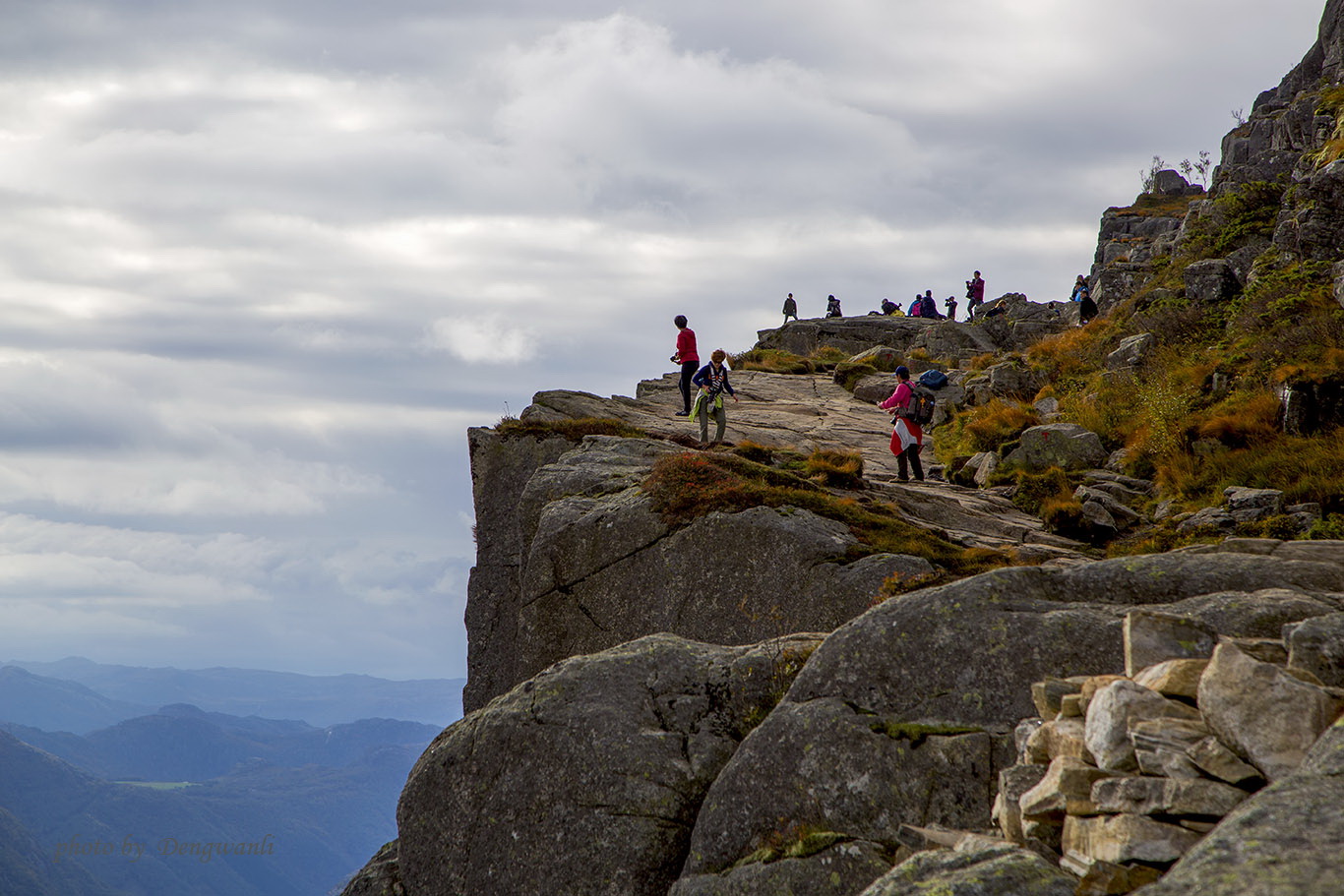 115852b17bcxnng751712l