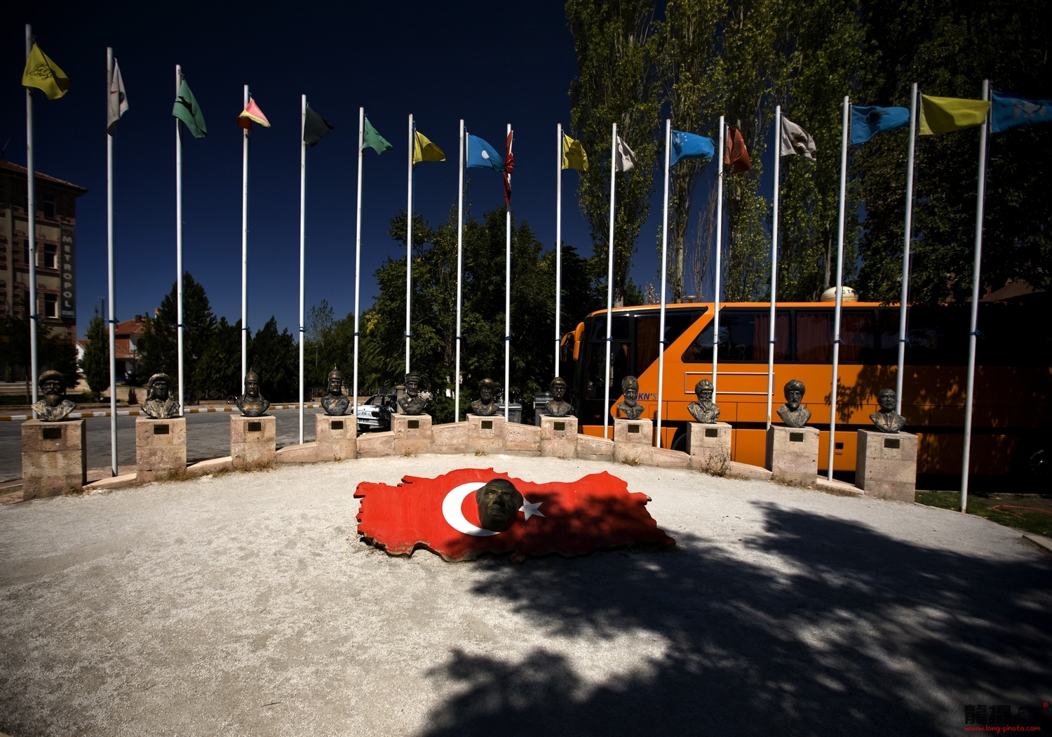 1109211828aaaf40083e73e87a