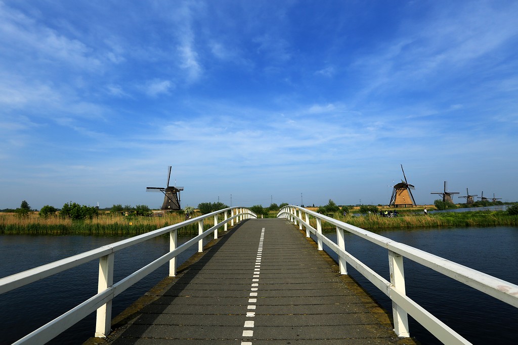 100903xbzz43fhef7aaf7s