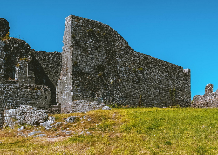 庫臺羅扎法城堡